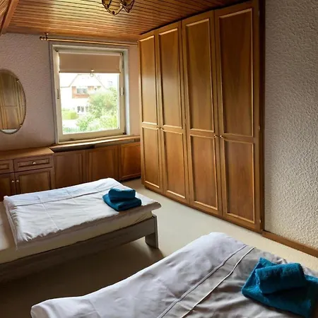 Haus Holiday home Garbsen