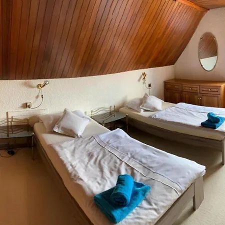 Haus Holiday home Garbsen